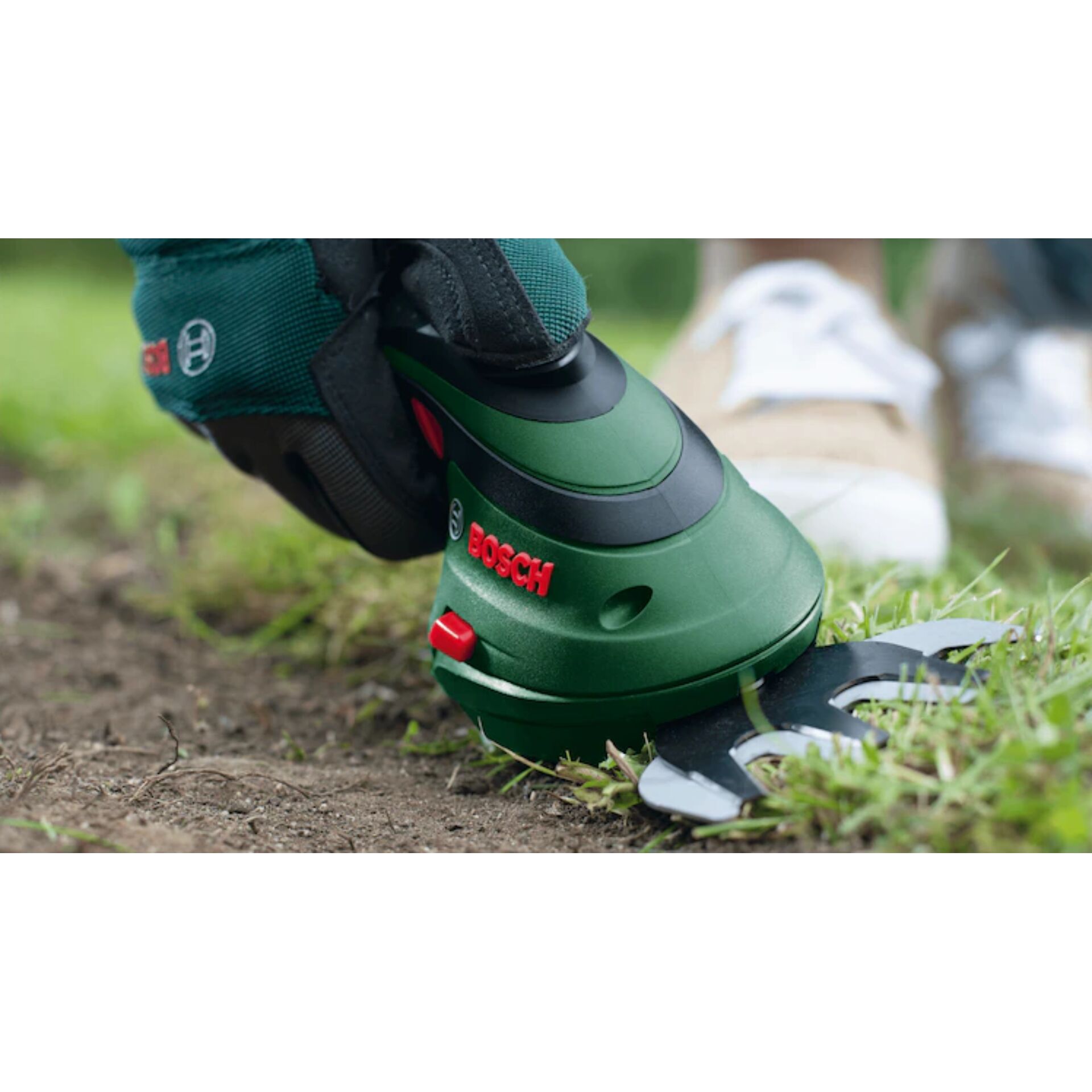 Bosch ISIO cordless grasscutter