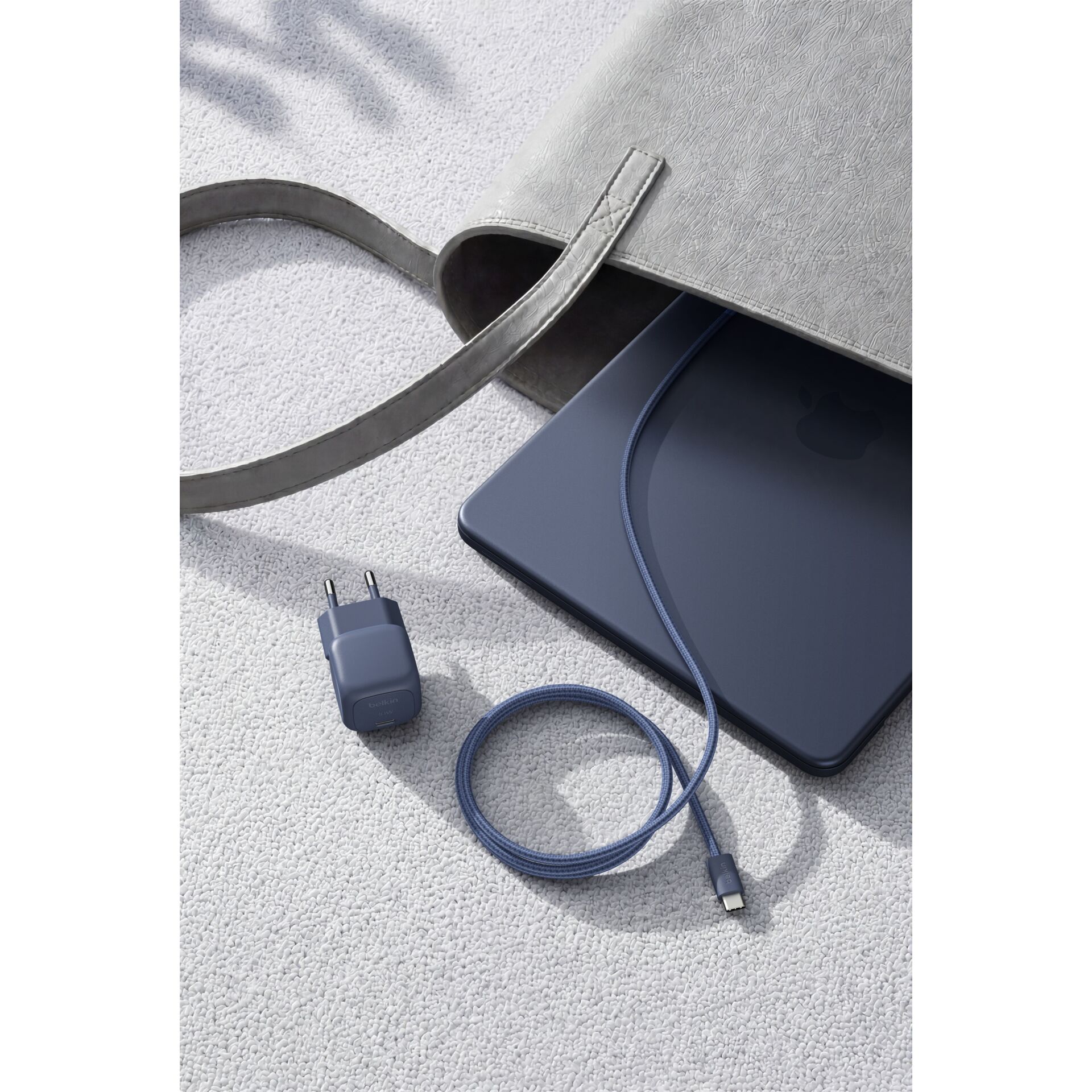 Belkin BOOST Charge USB-C/USB-C 30WLad.PD,in+Kab.WCA008kq2MBL-B6