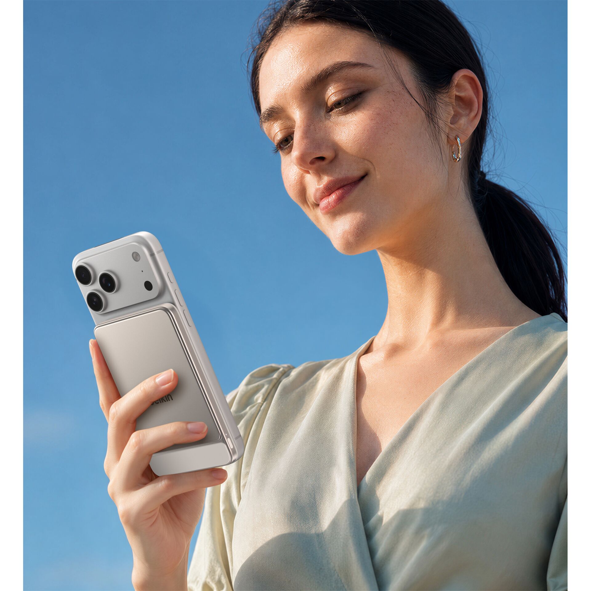 Belkin UltraCharge Pro Slim Magn PB 5.000mAh 15W sand BPD024hqSA