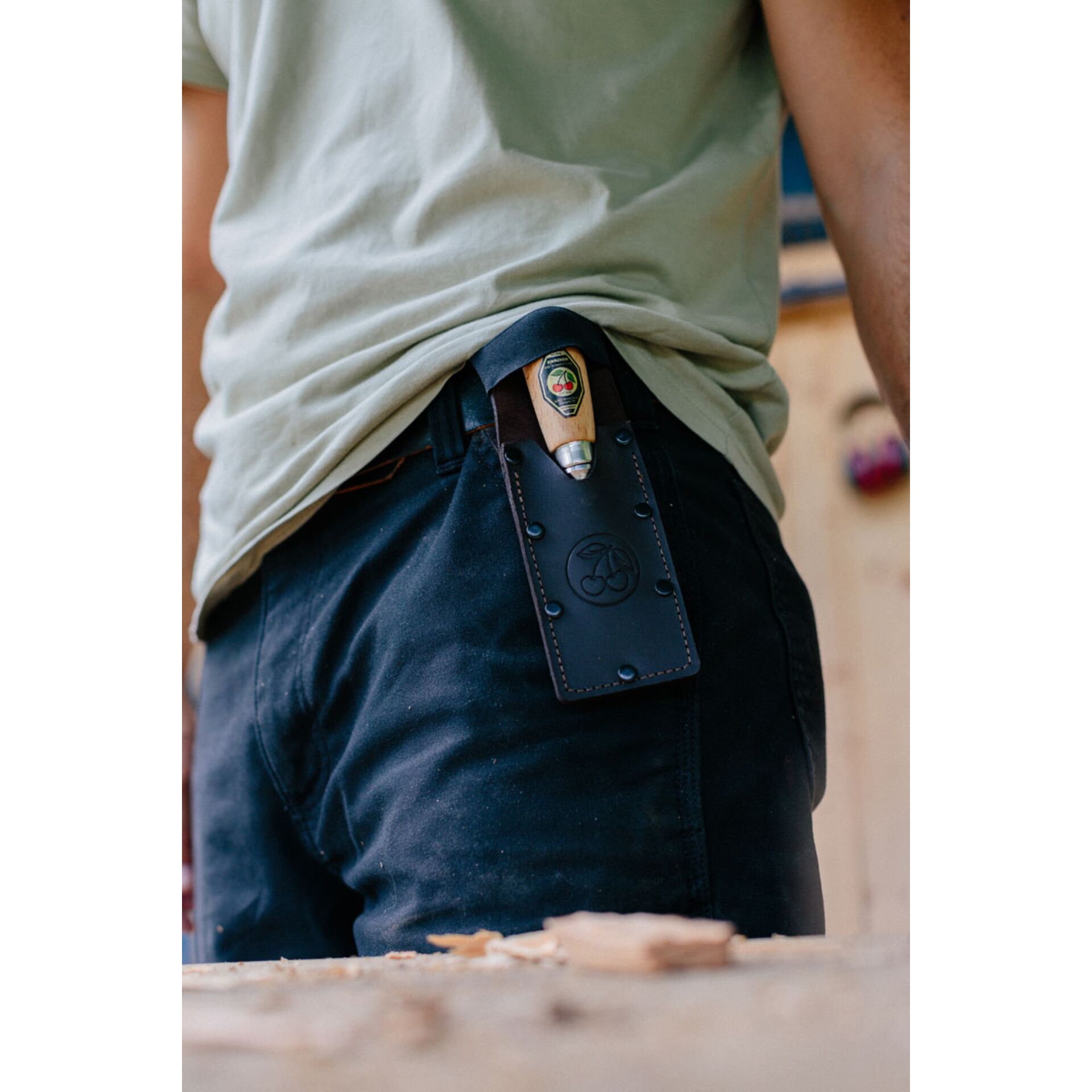 Kirschen Short chisel in leather holster, 35 mm