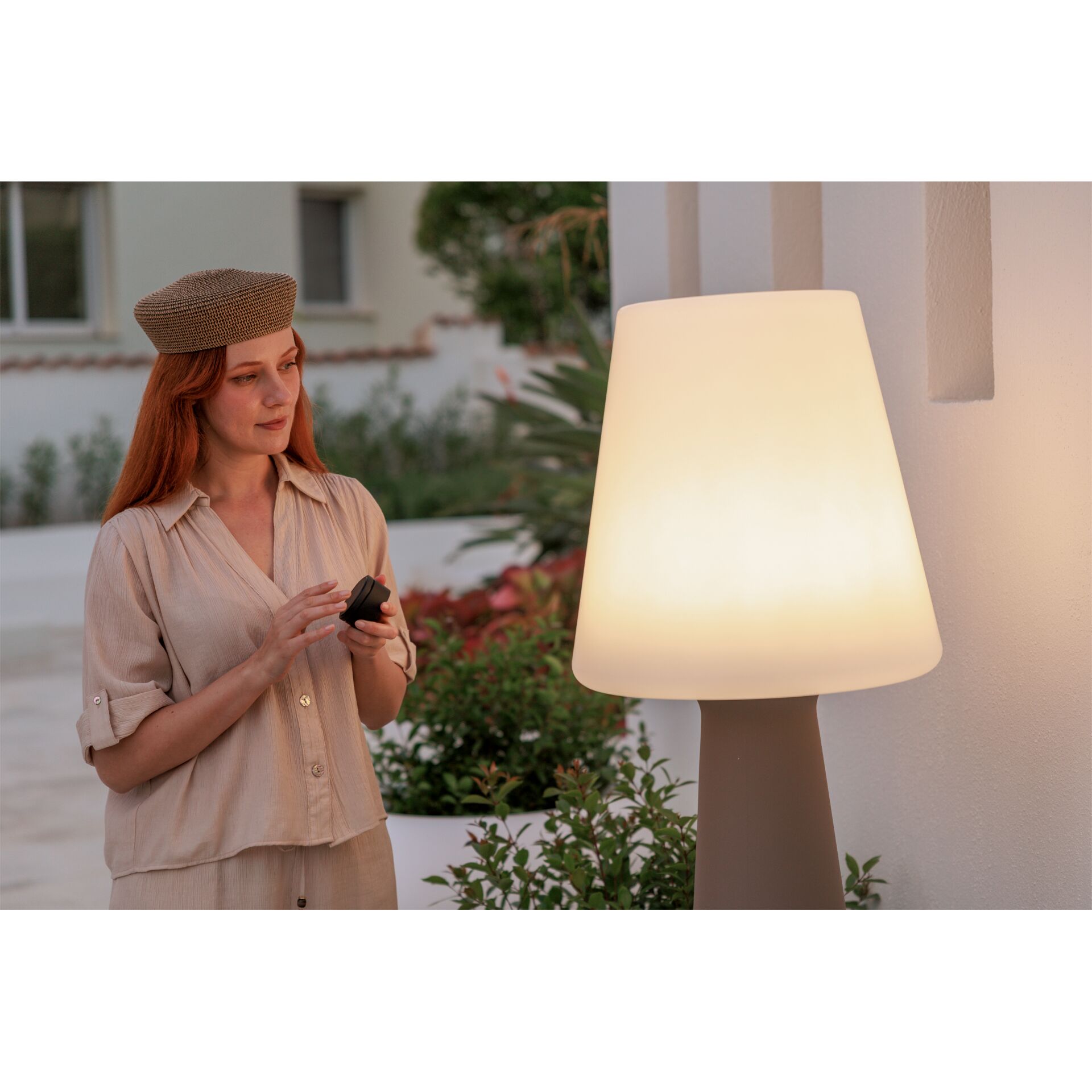 New Garden Lola 165 POP taupe Stehleuchte Rechargeable battery