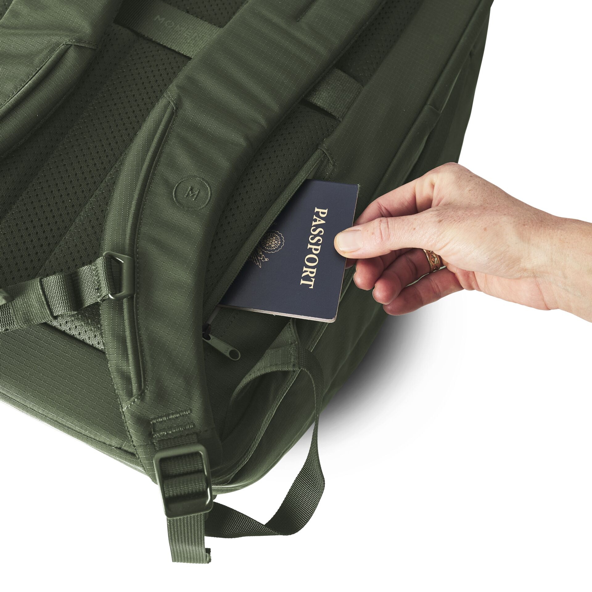 Moment Everything Travel Pack Weekender 28L Olive