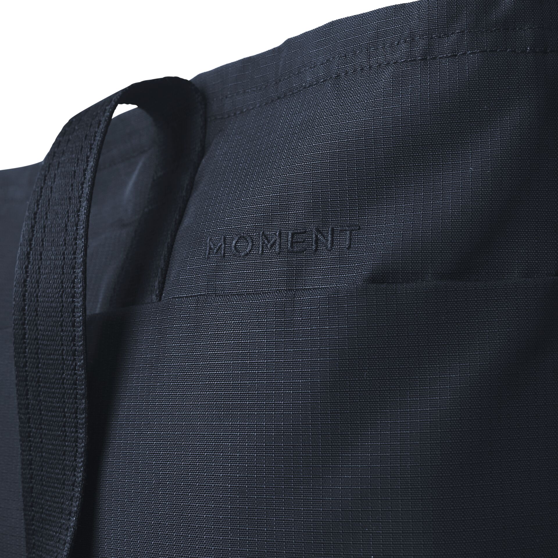 Moment Everything Travel Tote 19L Navy