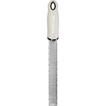 0_83494_707632_00.jpg